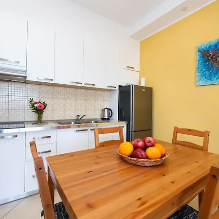 Aparthotel Lorel's Homes 3*