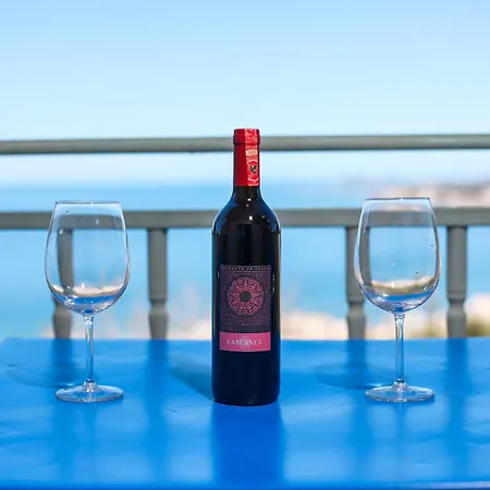 Lorel's Homes Apartmanhotel Vlora