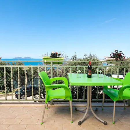 Lorel's Homes Aparthotel 3*