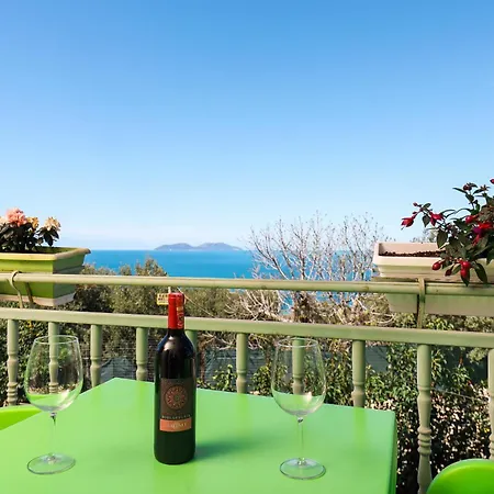 Aparthotel Lorel's Homes 3*