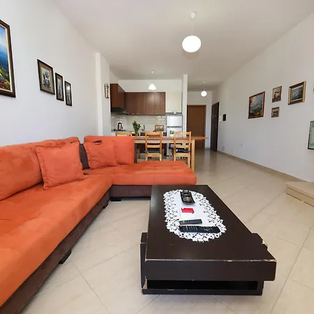 Aparthotel Lorel's Homes Vlorë