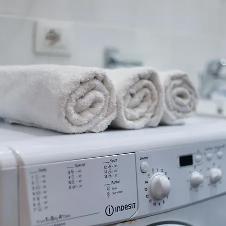 Апарт-отель Lorel's Homes