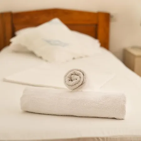 Lorel's Homes 3* Vlorë
