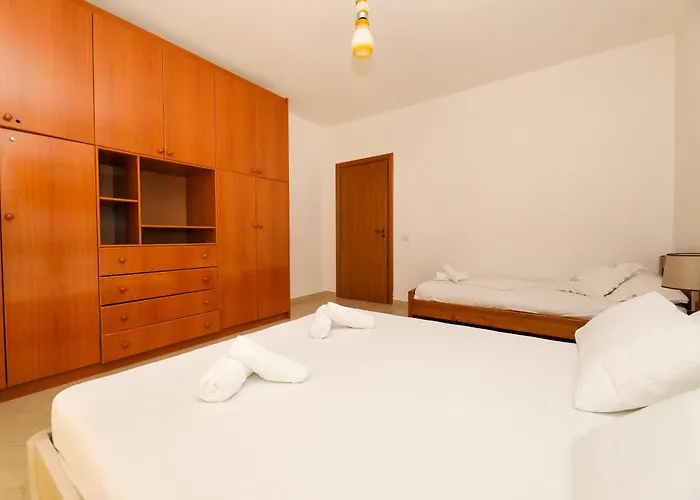 Aparthotel Lorel's Homes 3*